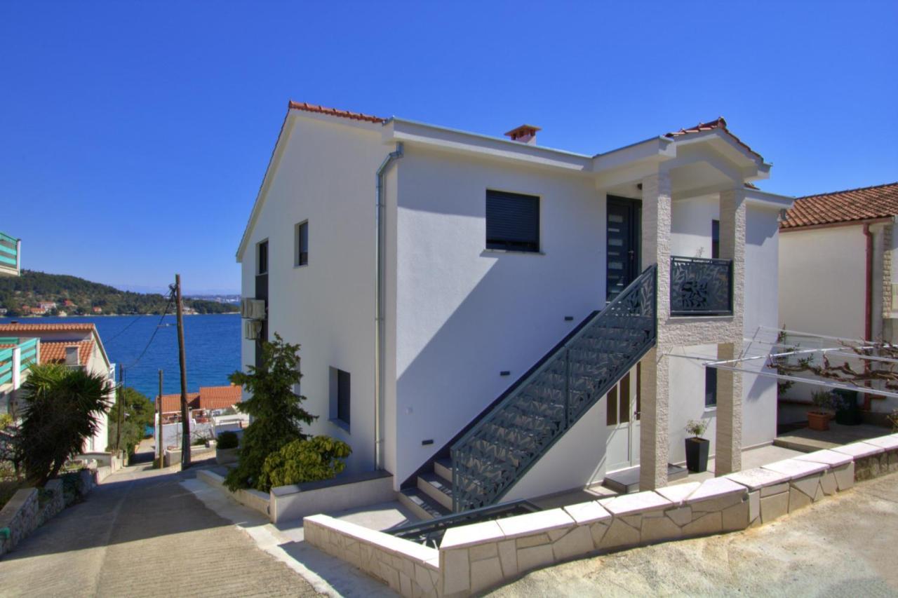 Luxury Sunrise Jacuzzi Apts, 50 M From The Beach Kali Exterior foto