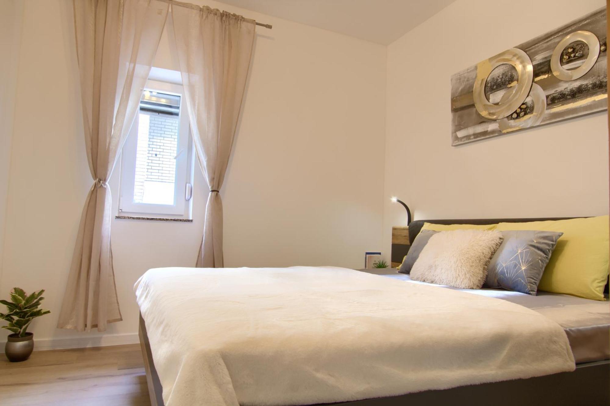Luxury Sunrise Jacuzzi Apts, 50 M From The Beach Kali Exterior foto
